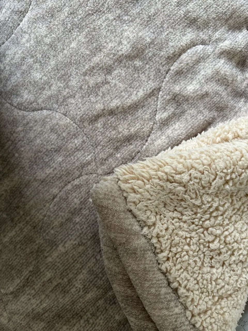 Vendo cobertor com pelinho! - Foto 2