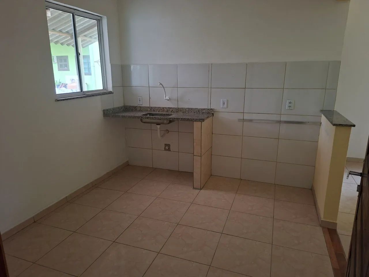 Alugo casa em Itaipuaçu (Leste) - Foto 2