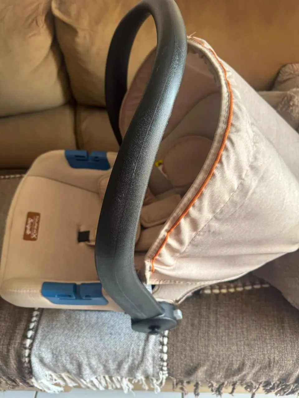 Carrinho de Bebê Com Bebê Conforto Burigotto - Foto 2