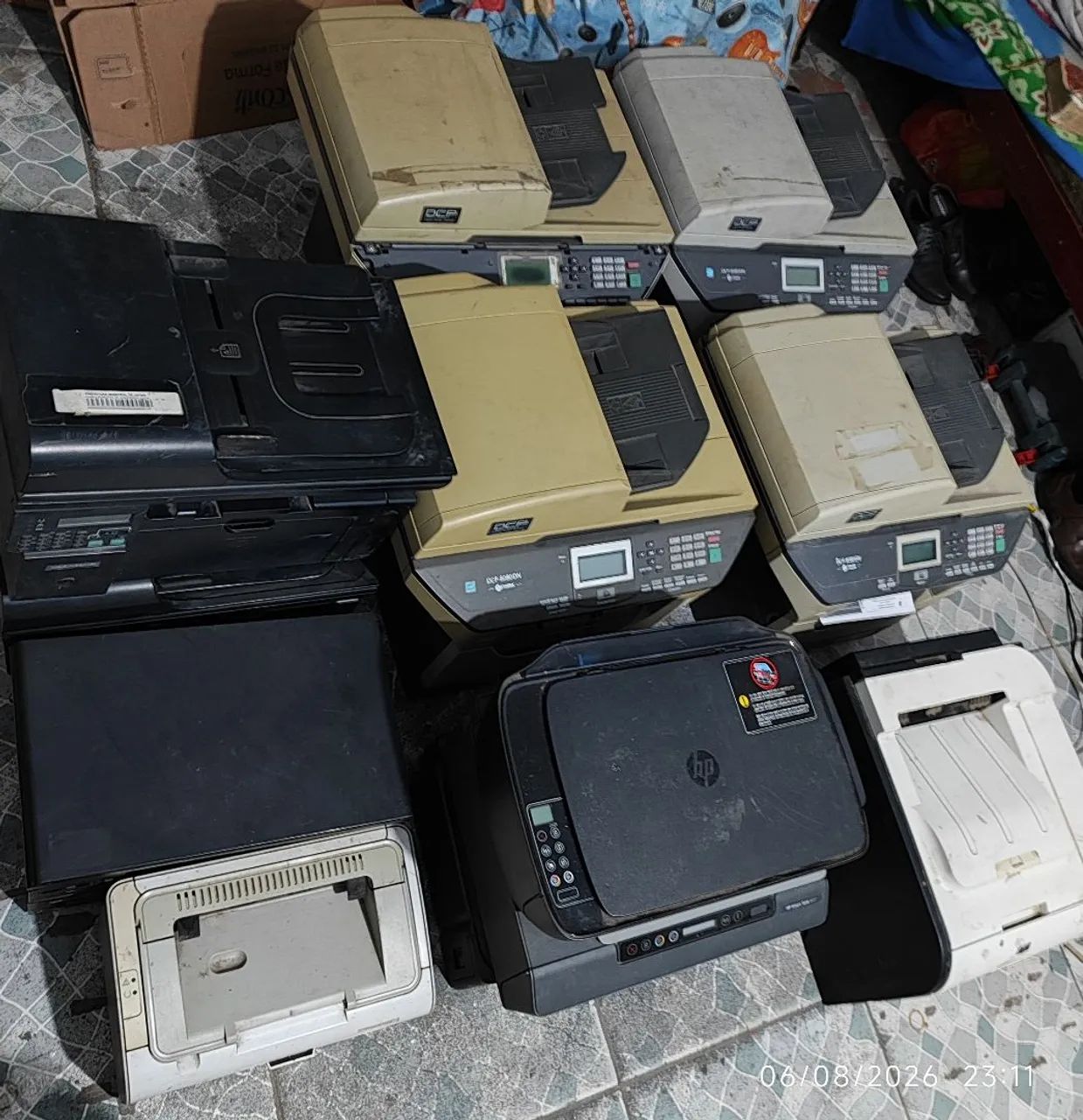Lote com 12 impressoras HP e Brother