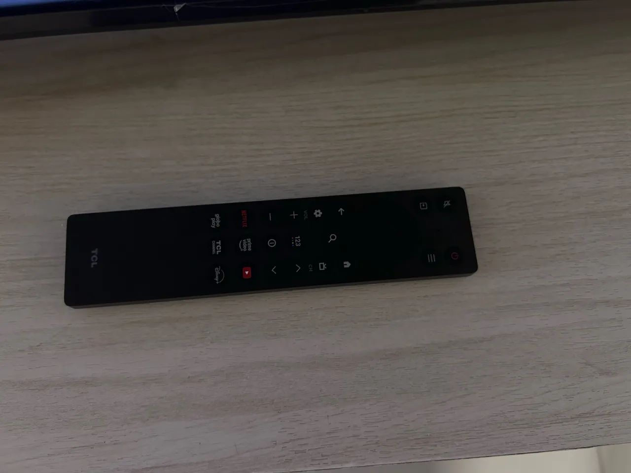 Vendo TV TCL 40 polegadas 4K, com menos de 1 semana de uso. - Foto 4