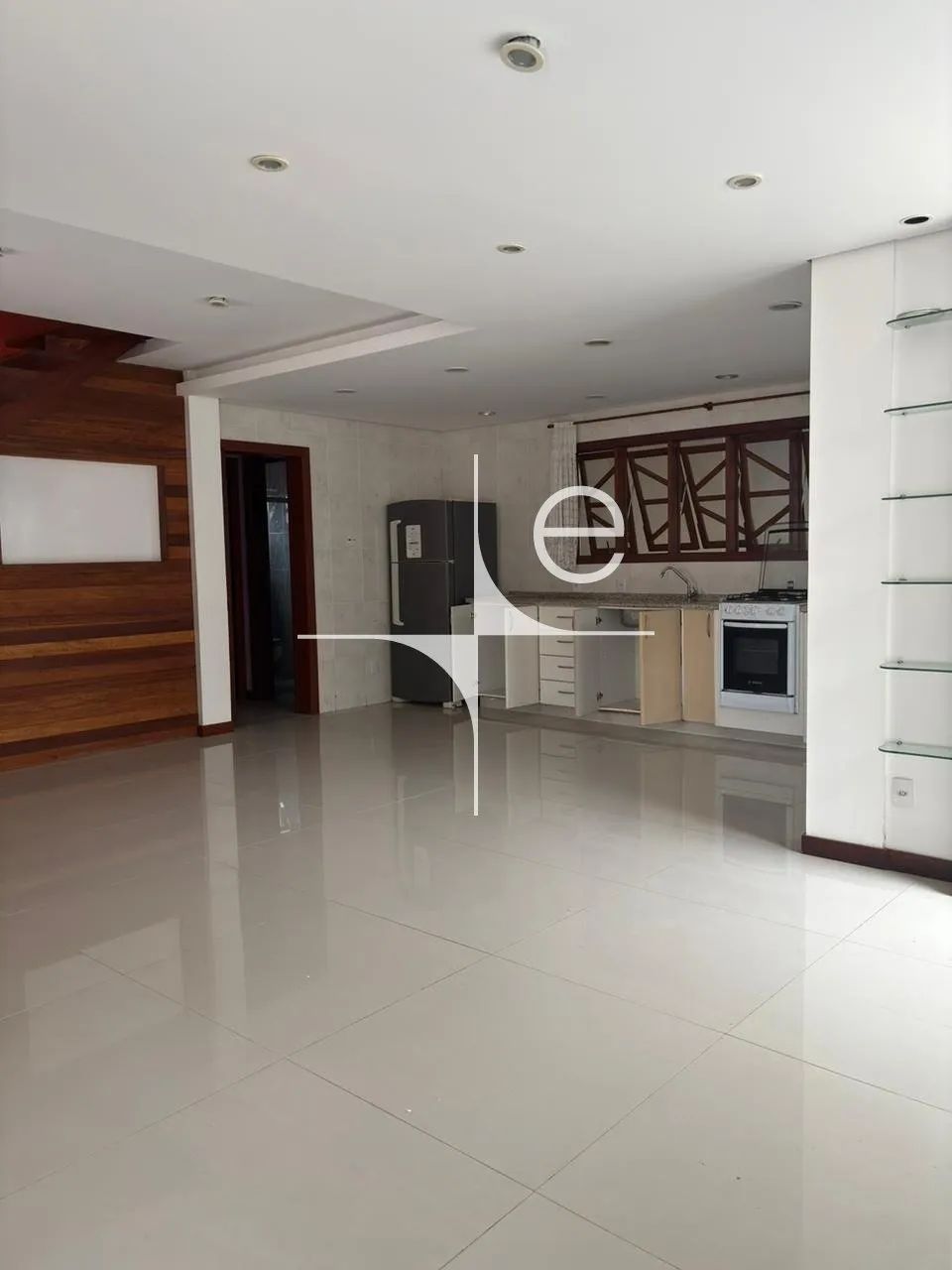 Casa térrea 1 quarto no bairro Campeche - Florianópolis