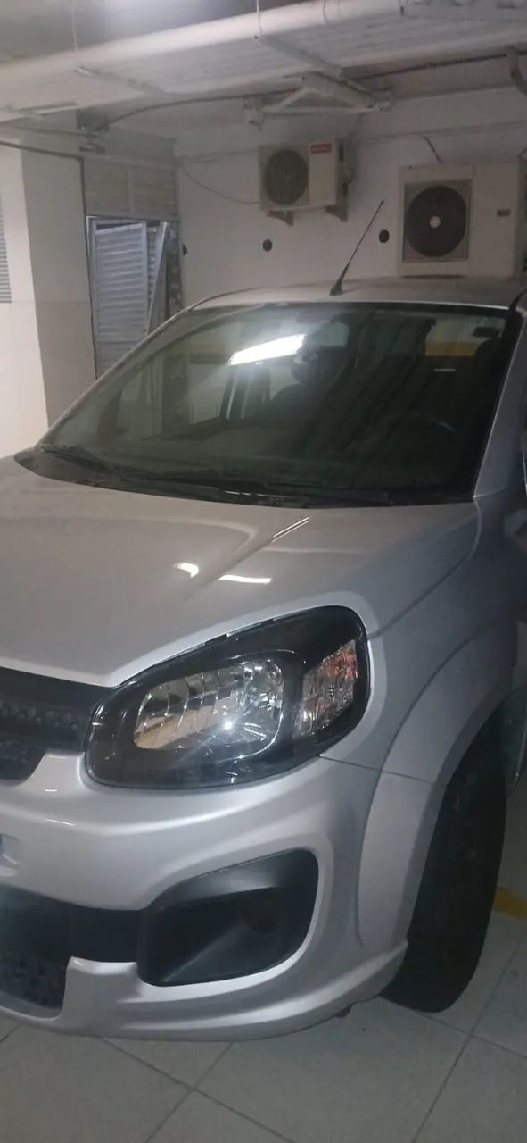 Fiat Uno Attractive 1.0 EVO Fire Flex 8V 5P 2021 - Foto 4