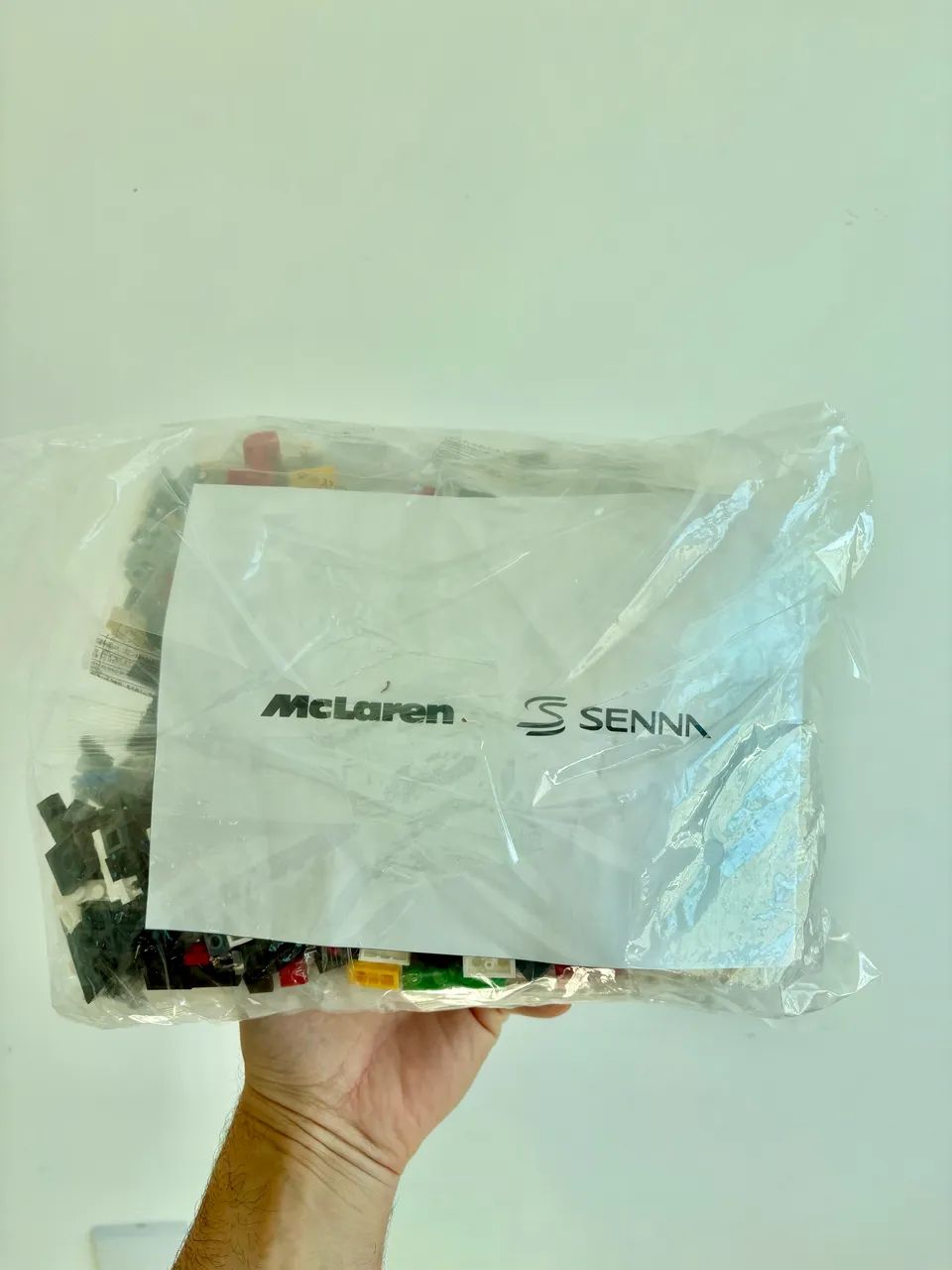LEGO Icons McLaren MP4/4 e Ayrton Senna - Foto 2