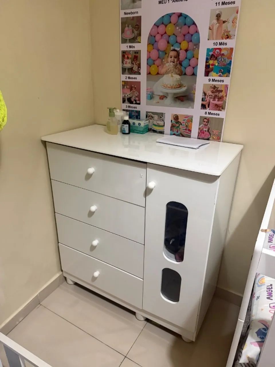 Cômoda de bebê 