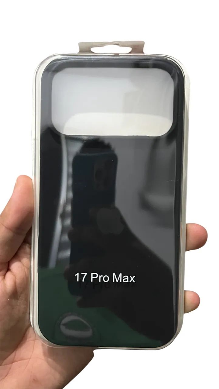 Capinha de silicone premium iPhone 17/ 17 pro Max - Foto 2