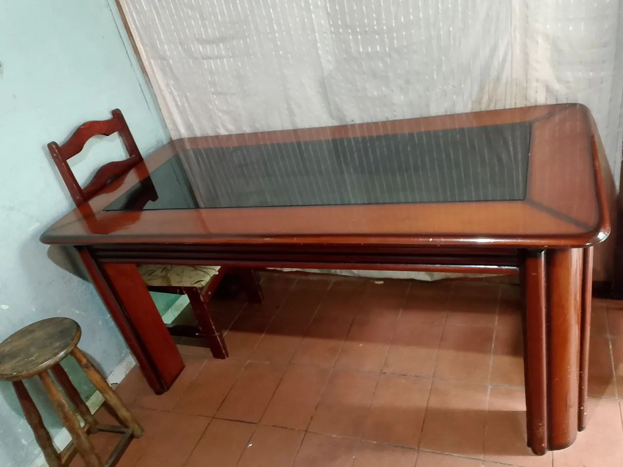 Vendo mesa de madeira macisa 