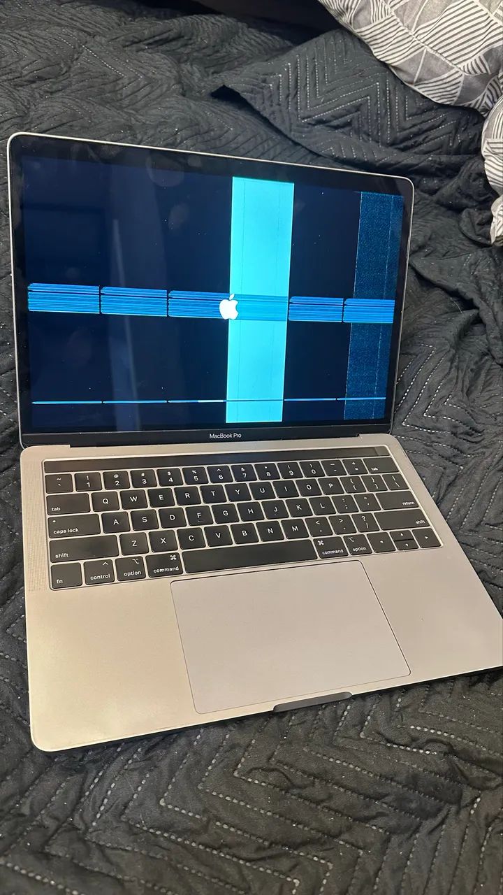 MACBOOK PRO i5 2019 PARA REPARO - Notebooks - Aleixo, Manaus