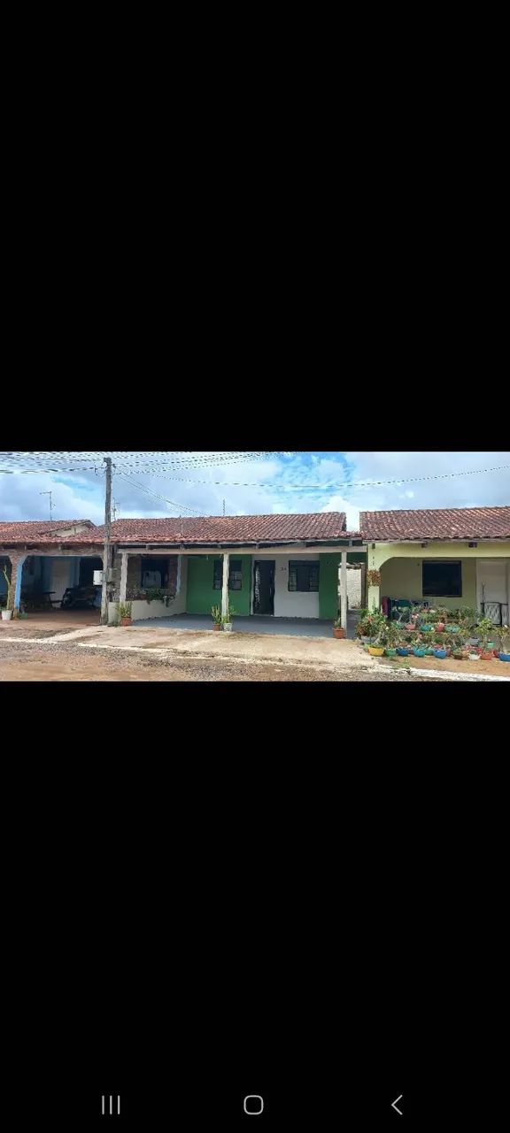 Casa com dois quartos no Residencial Aquarius 