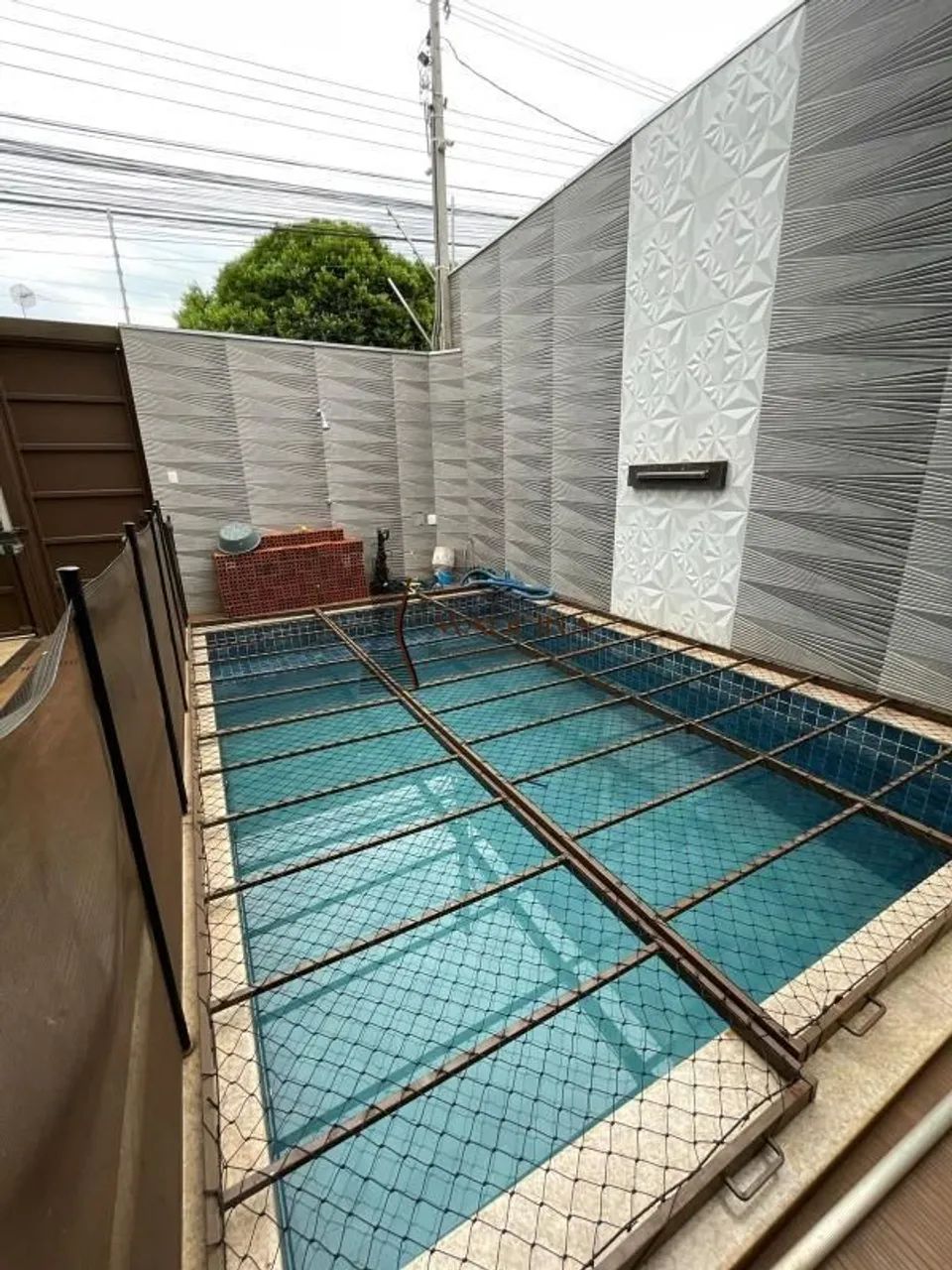 SOBRADO PRÓXIMO AO CENTRO DE SARANDI PARA TROCA EM CASA EM MARINGÁ PR - Foto 3