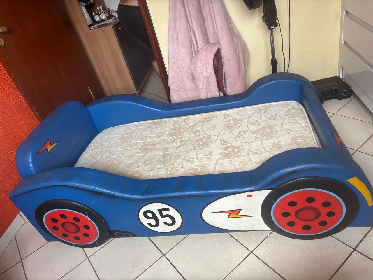 Cama infantil acolchoada  - Foto 2
