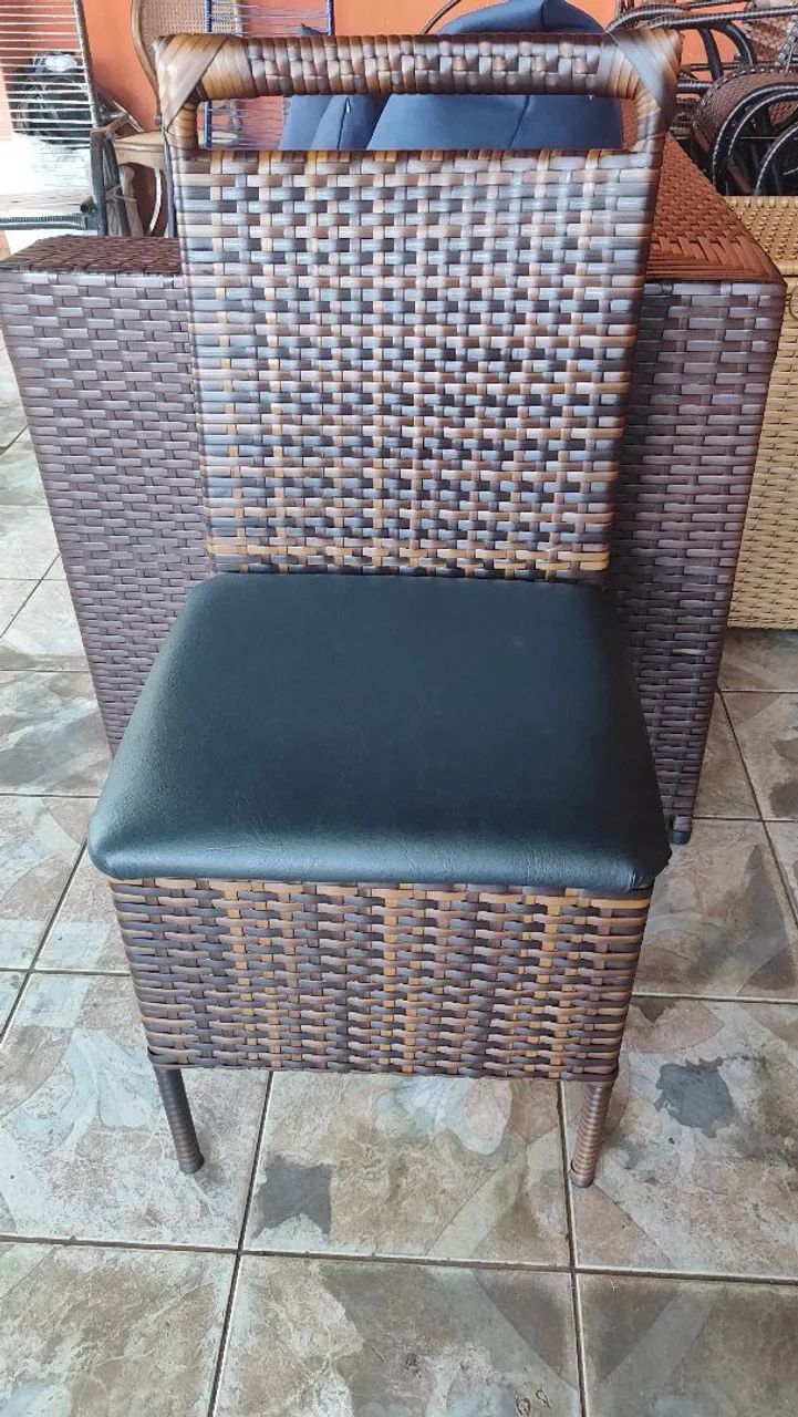 Cadeira p mesa de jantar 