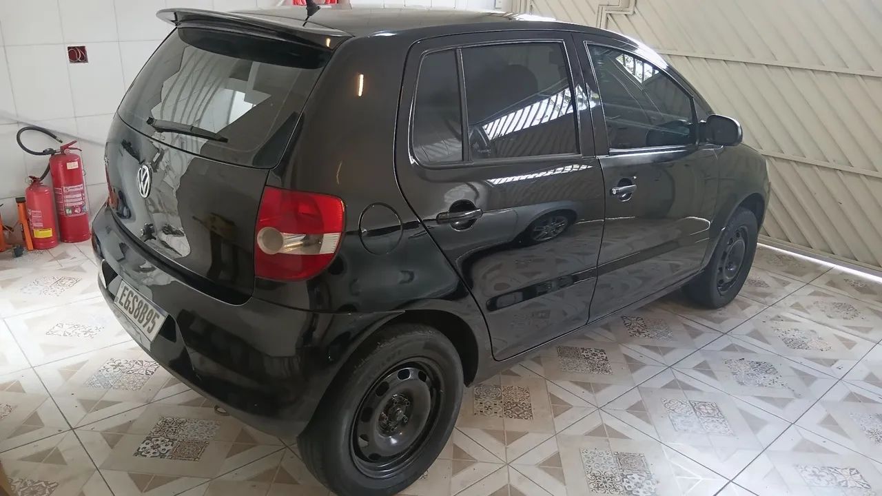 Volkswagen Fox Fox Plus 1.0Mi/ 1.0Mi Total Flex 8V 4p 2009