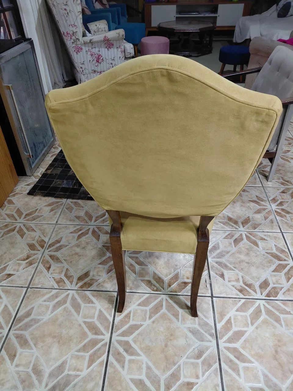 Cadeira estofada
