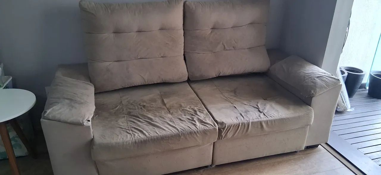Sofá retrátil e reclinável com avaria no tecido  - Foto 2