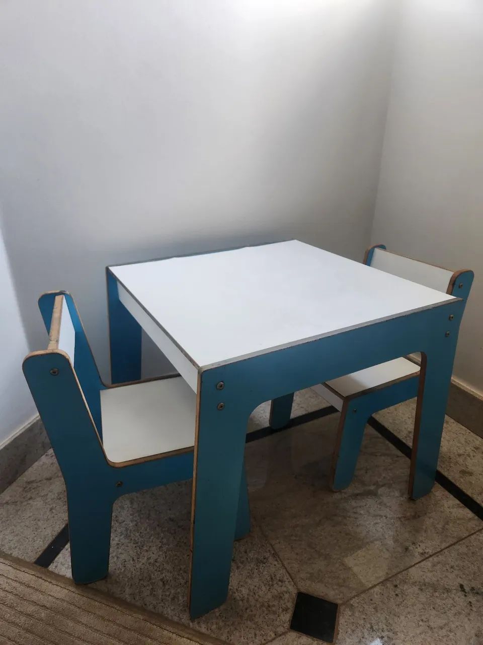 Mesa e cadeiras infantis - Foto 2