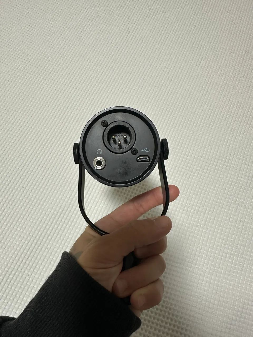 Microfone Podcast SHURE MV7  - Foto 2