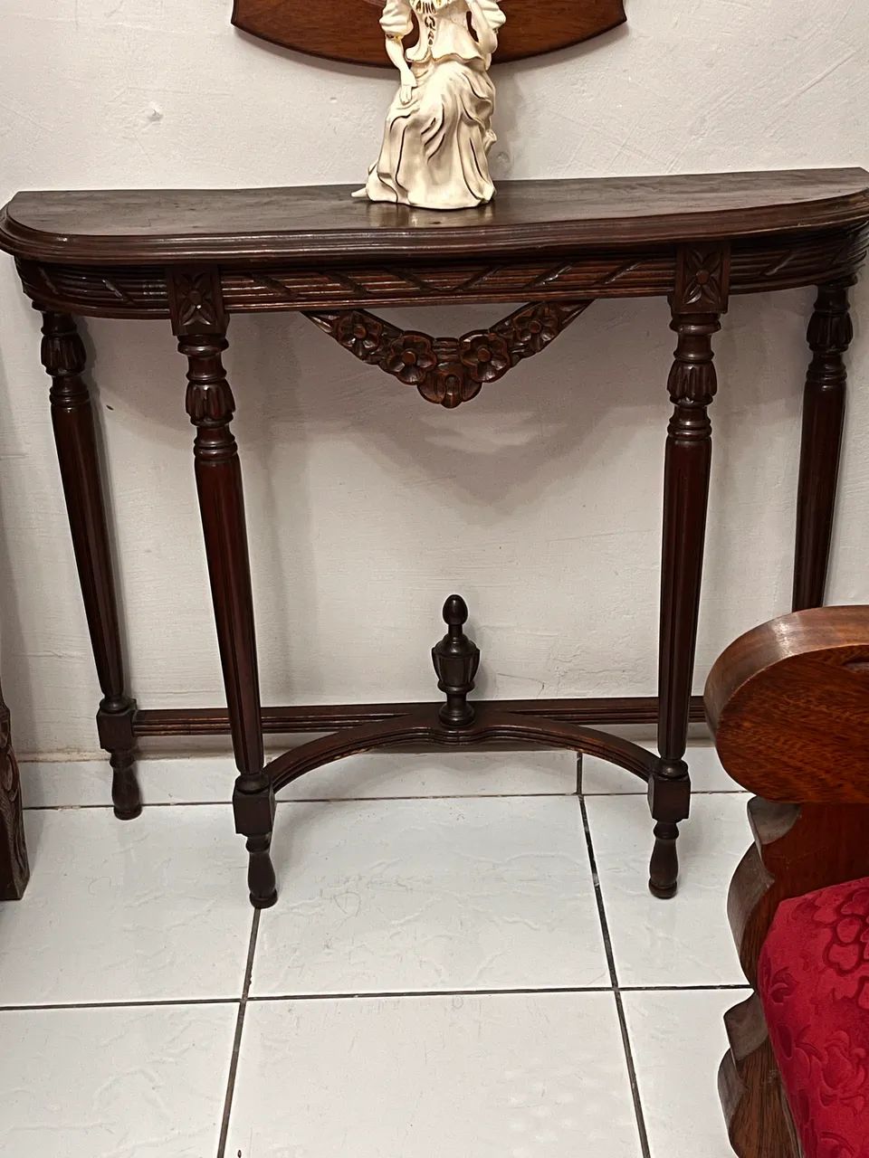 Belissimo aparador com espelho em estilo colonial - Foto 2