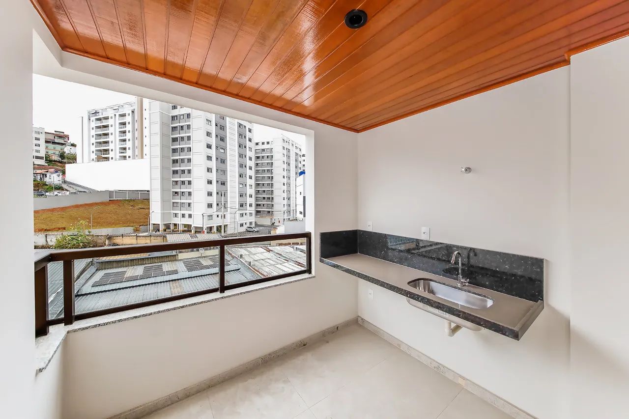 Apartamento de 2 quartos com varanda e garagem para venda