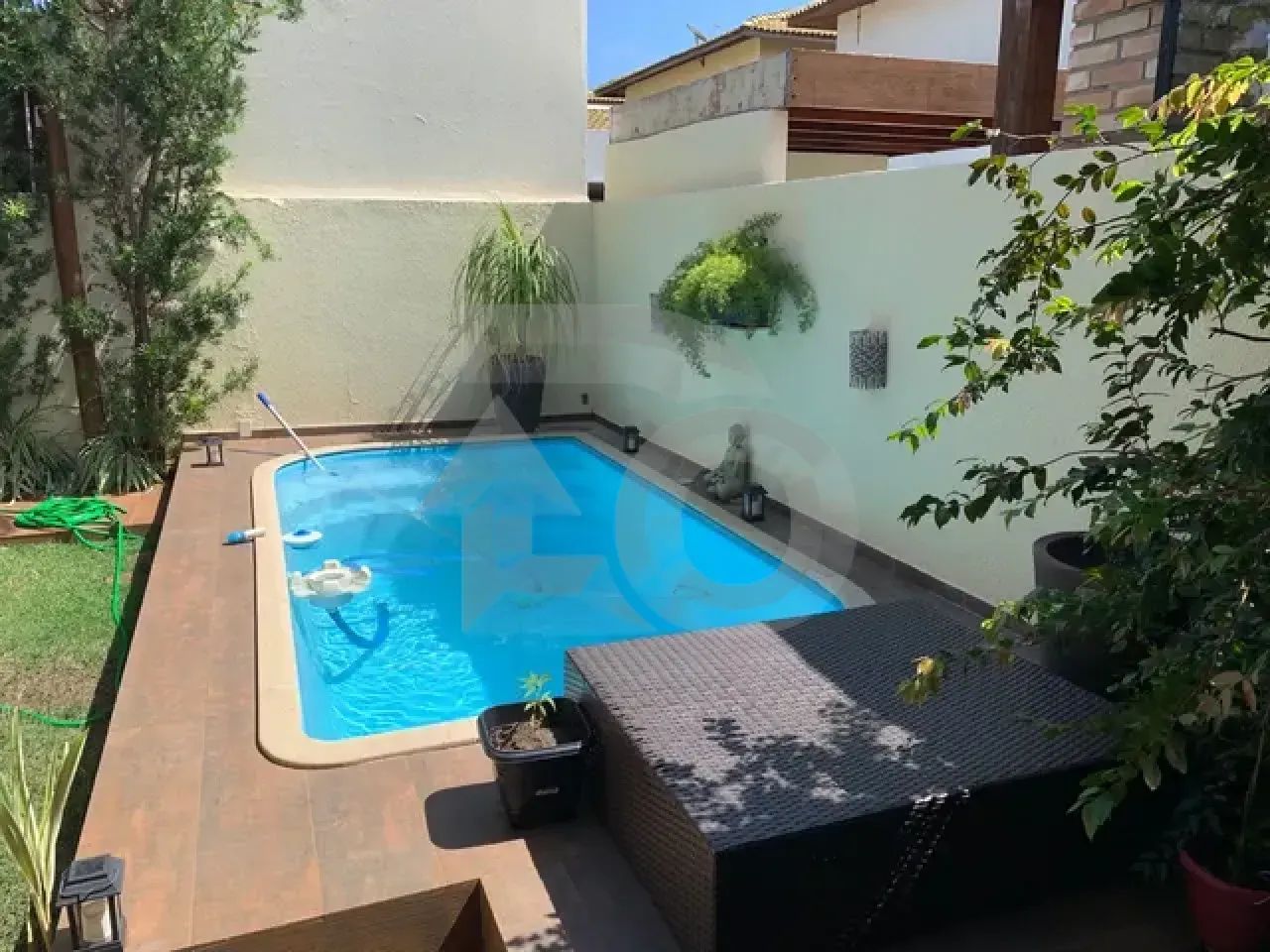 Casa de 155m² no Condomínio Alameda do Sol com 3 Quartos, 2 Banheiros e 2 Garagens - Foto 2