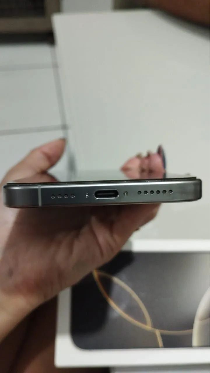 Vendo 16 pro Max excelente estado zero marca  - Foto 4