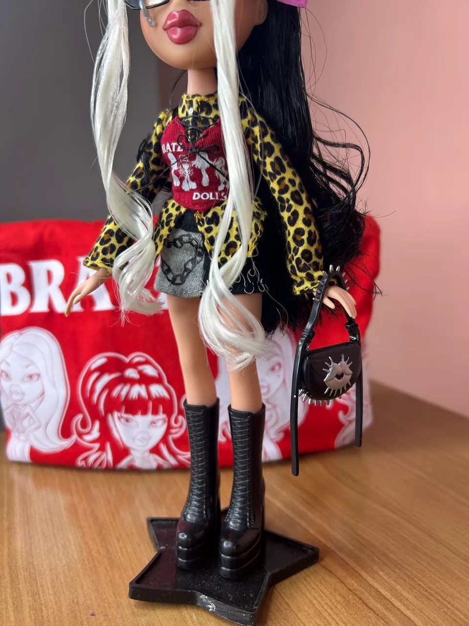 Bratz Jade stylin com camisa completa  - Foto 4