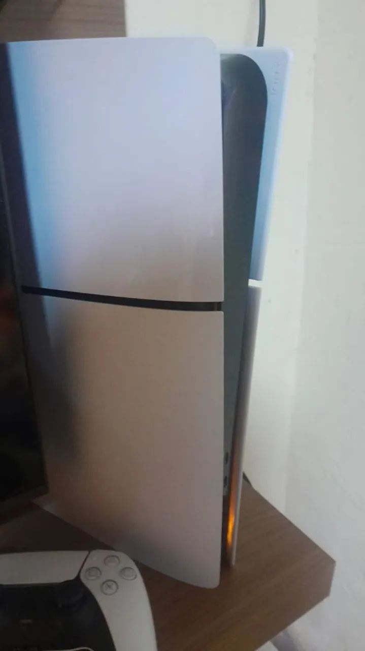 PS5 Slim Bundle (SEMI NOVO) - Foto 4
