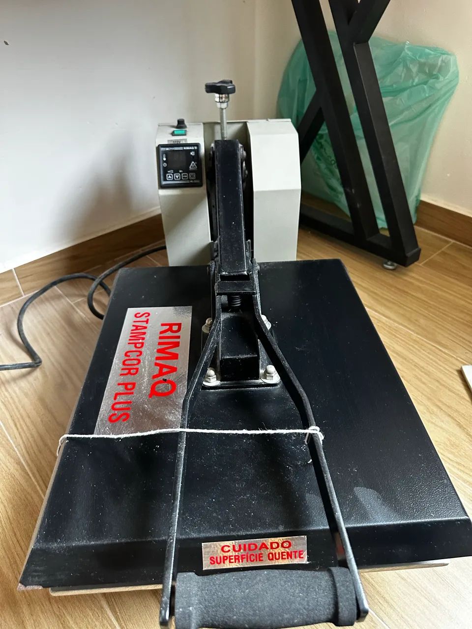 Prensa térmica sublimação 50x40 - Foto 3