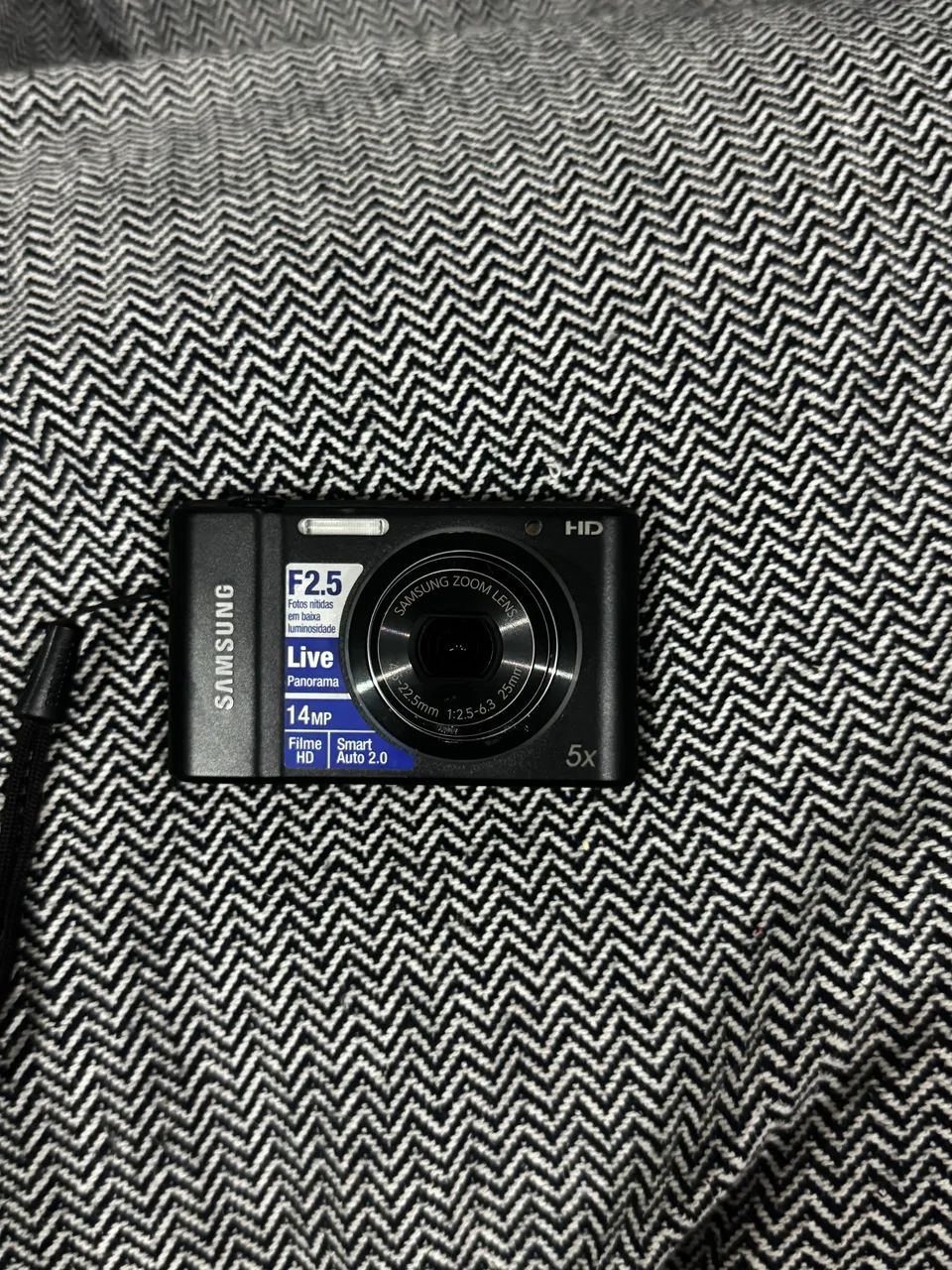 Câmera Samsung ST64