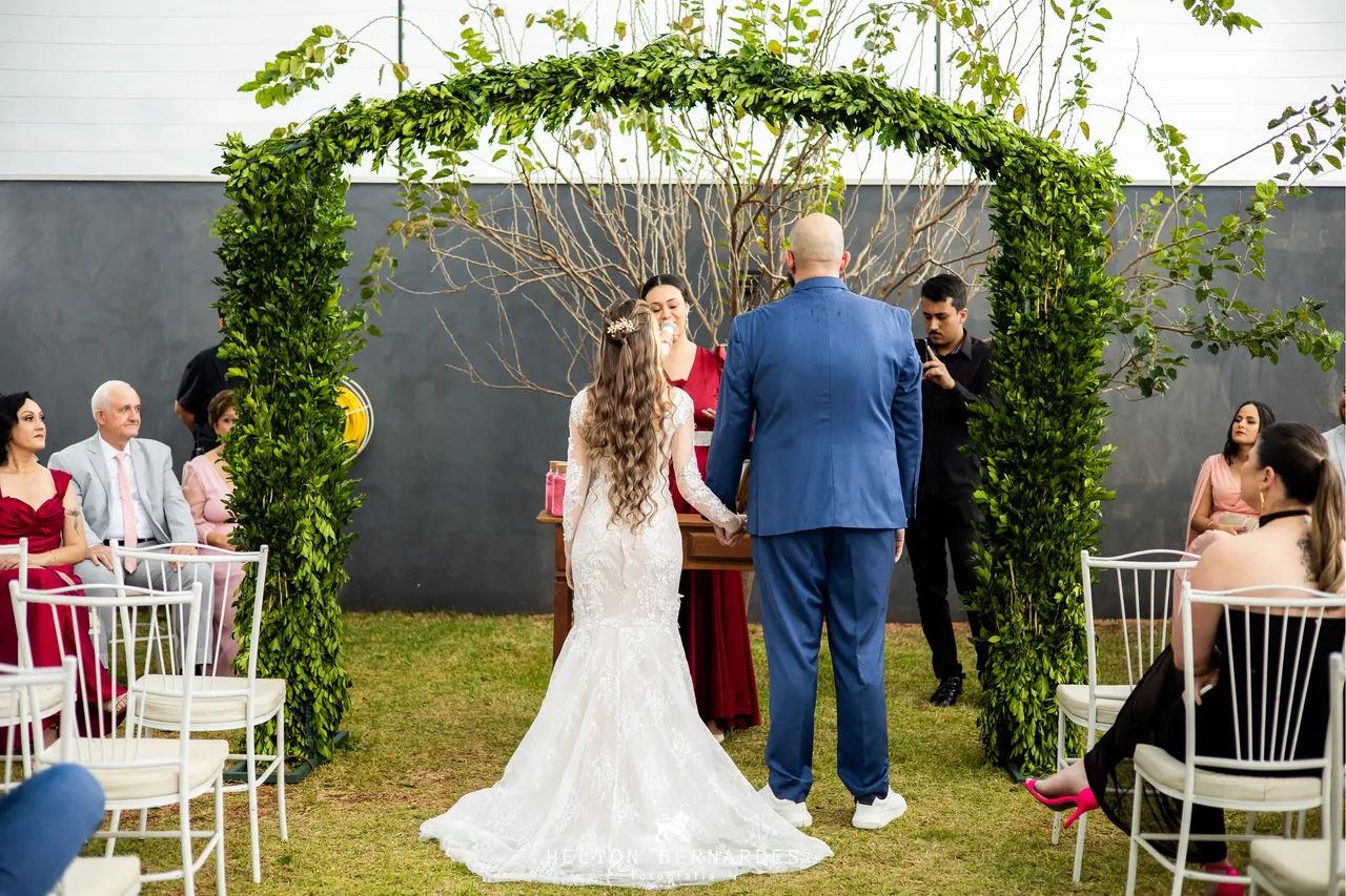 Vestido de noiva sereia em renda - usado apenas uma vez - Foto 2