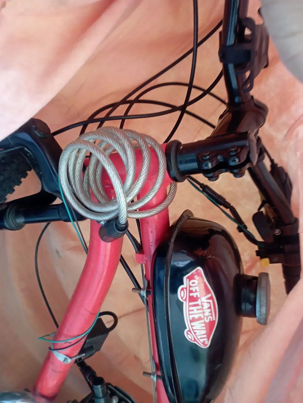 Bicicleta aro 29 motorizada 50cc  - Foto 2