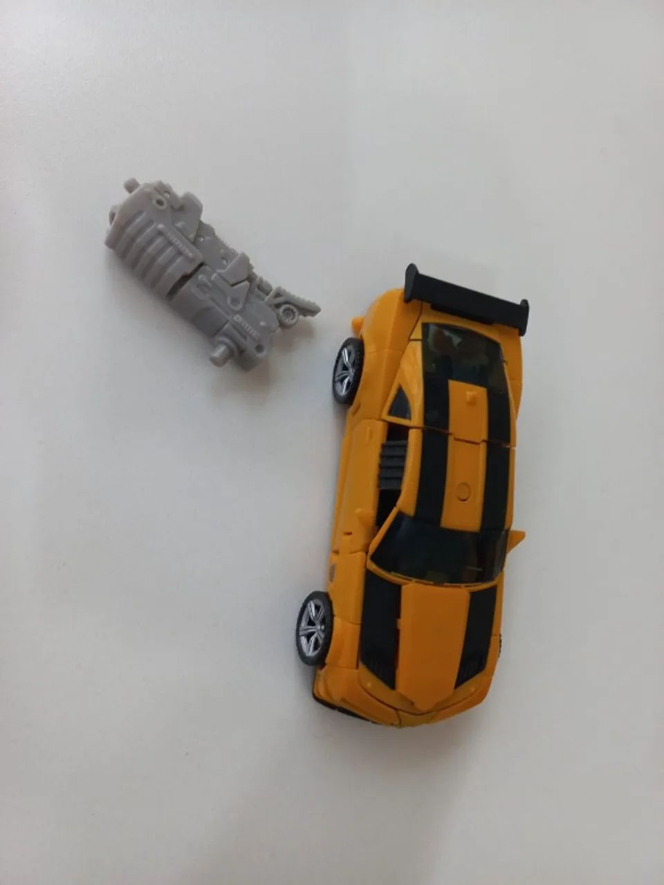 Transformers Robô Bumblebee - Original Hasbro - Foto 3
