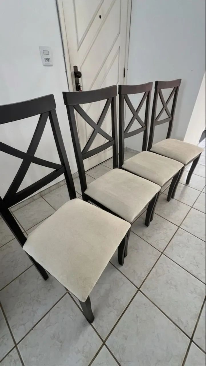 Cadeiras $88,00 cada