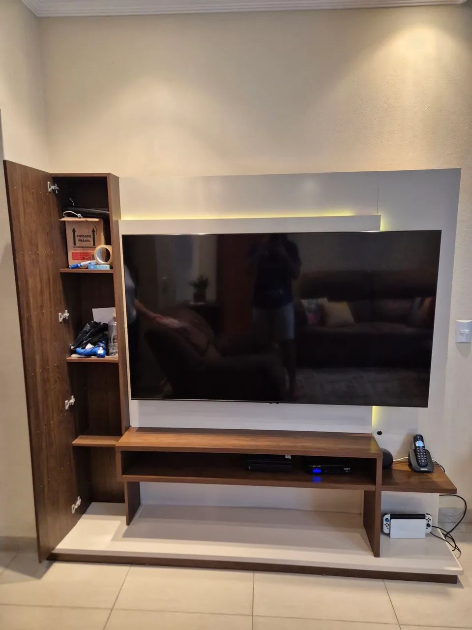 Painel para TV 65, com led - Foto 3