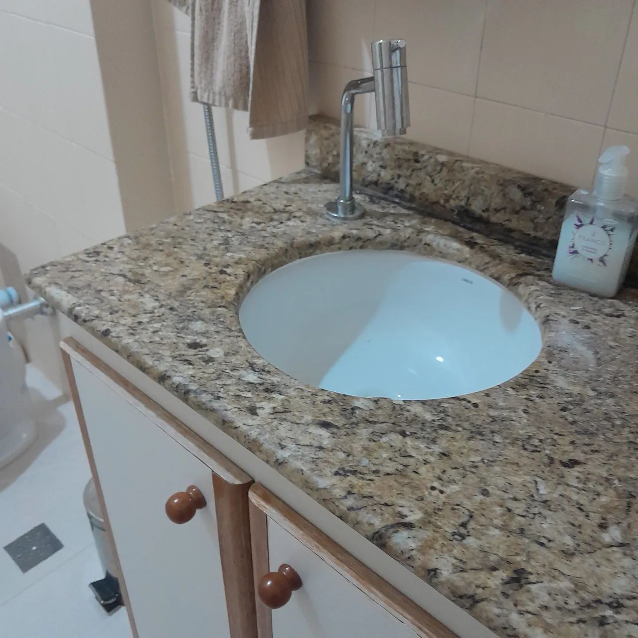 Cuba e Granito banheiro  - Foto 2