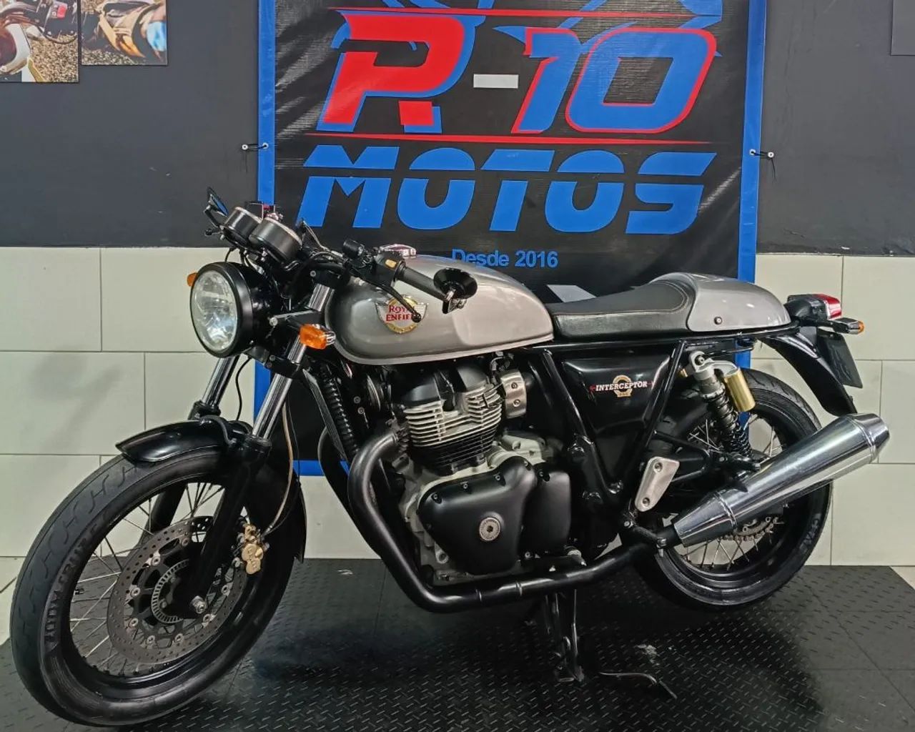 Interceptor 650 Custom  - Foto 2