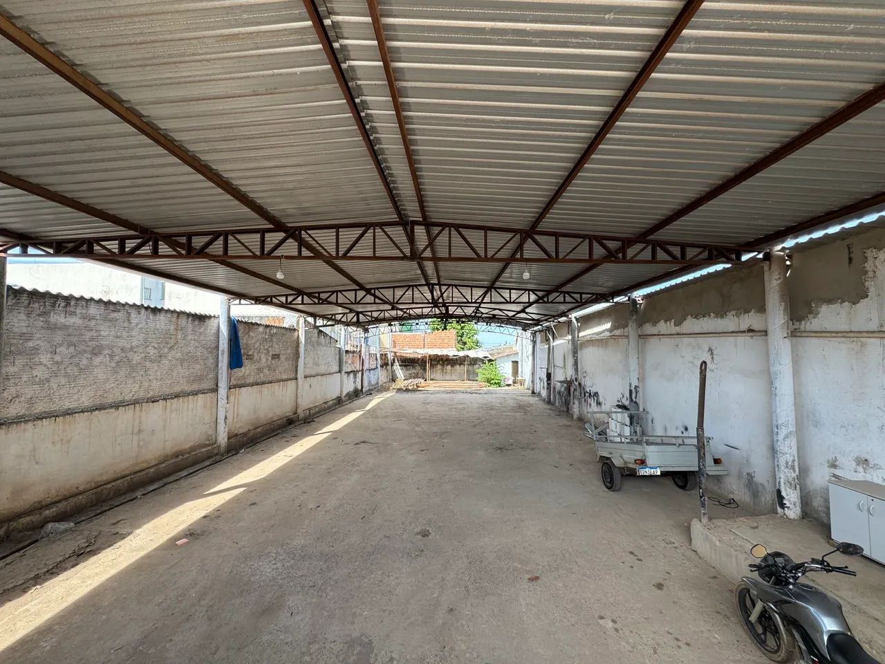 ALUGA-SE GALPÃO EM LEM 480M2 - Foto 2