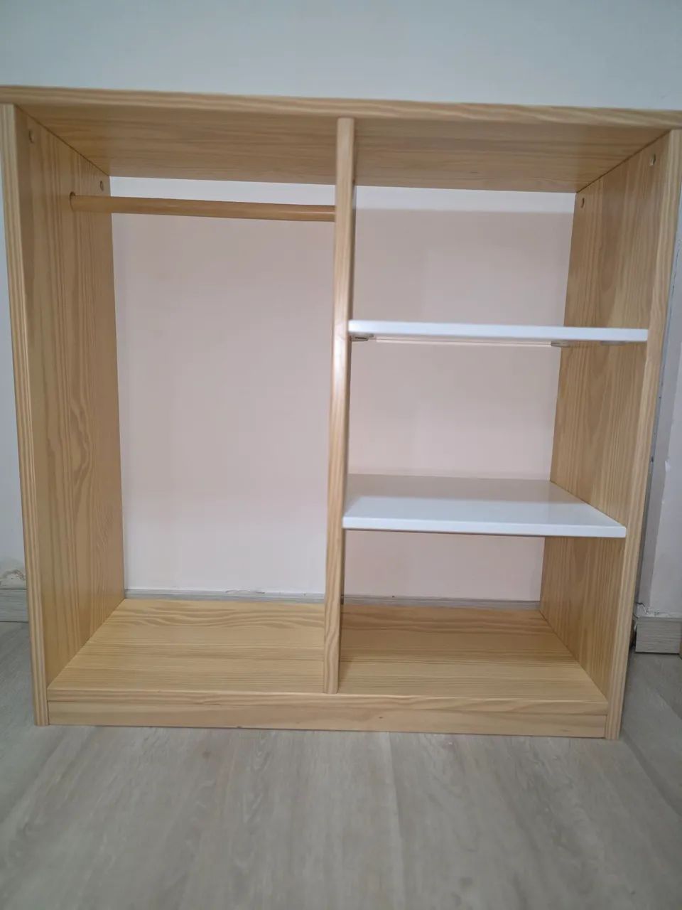 Mini Closet montessoriano natural/branco - Foto 4