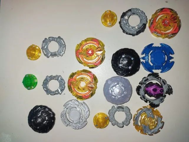 beyblade takara tomy  