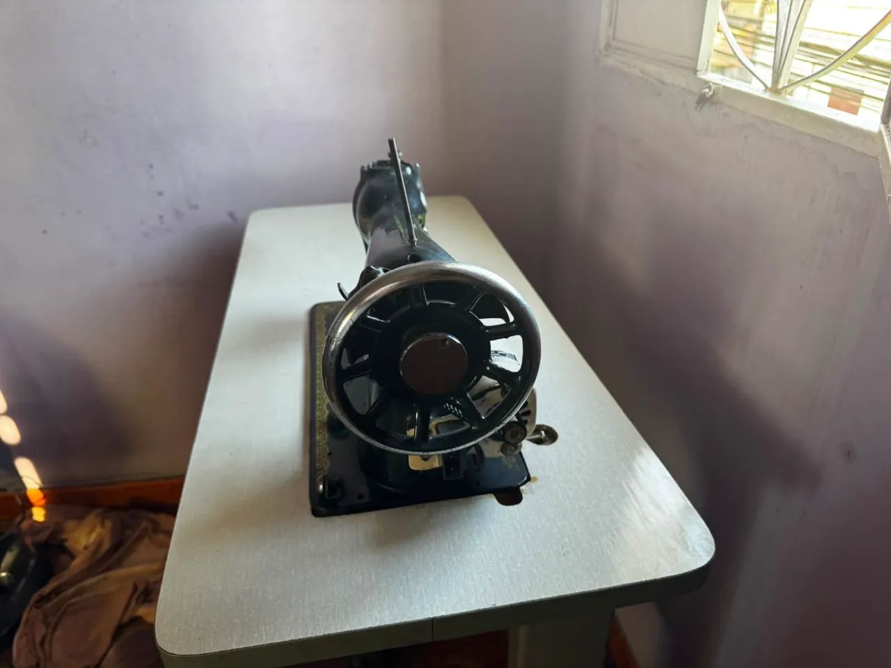 Máquina de Costura Singer - Foto 4
