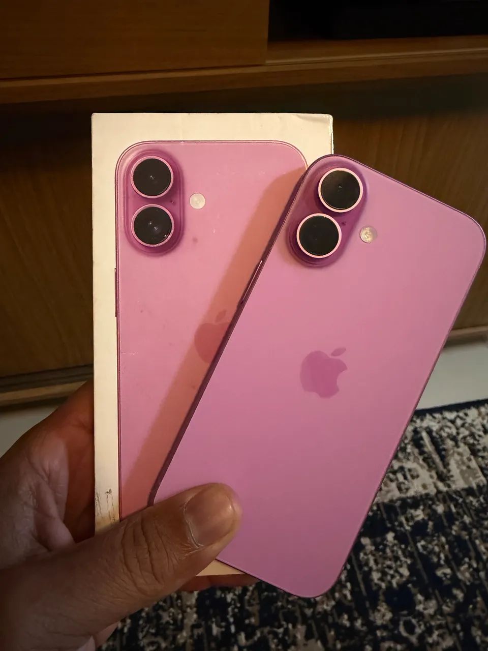 iPhone 16 Rosa - 99% ? Impecável  - Foto 4