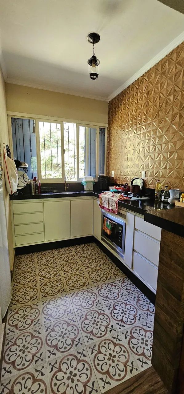 Chácara nas Pedrinhas com rio fundos - Foto 4