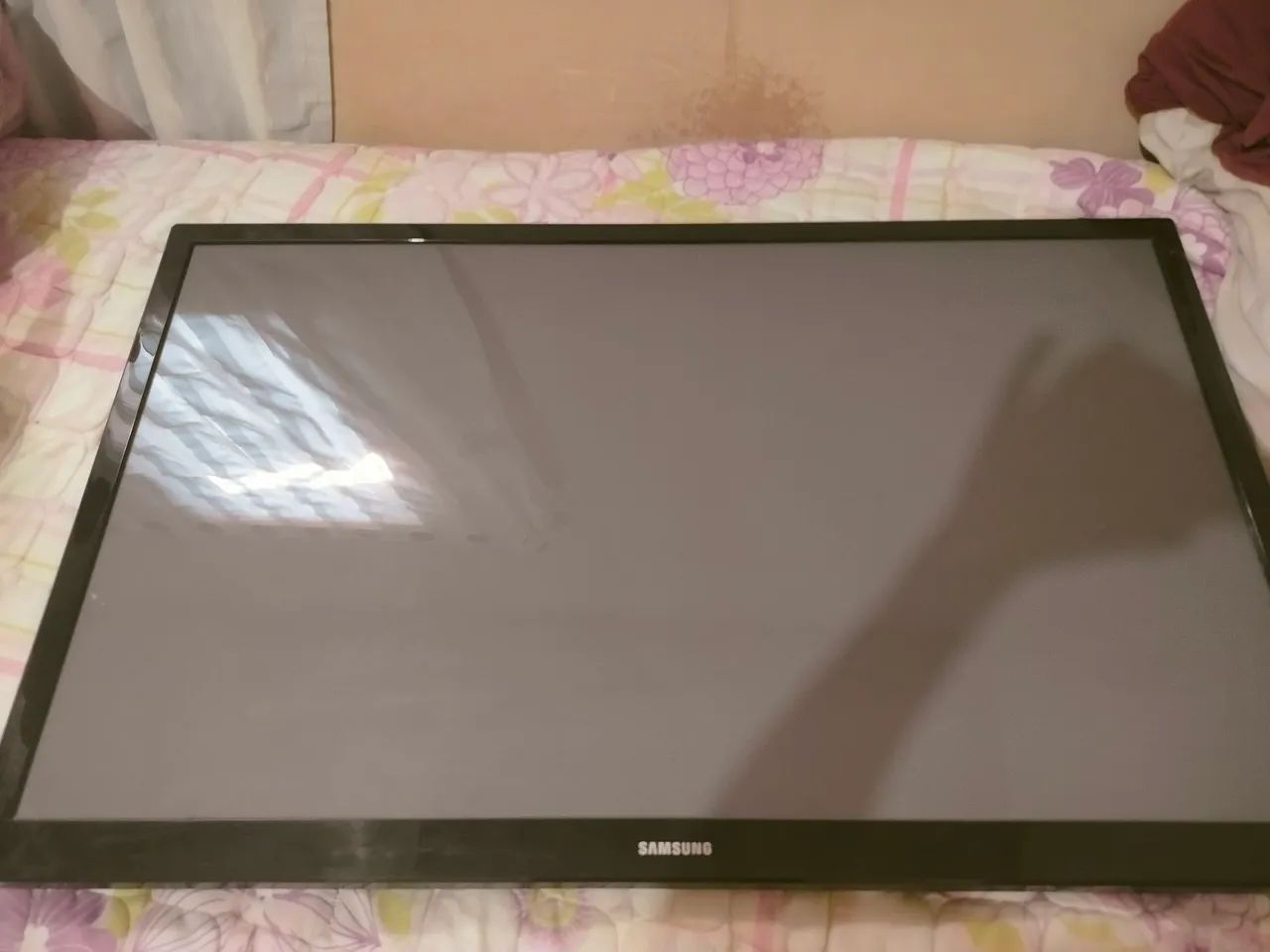 Tv Samsung 43 tela plana 