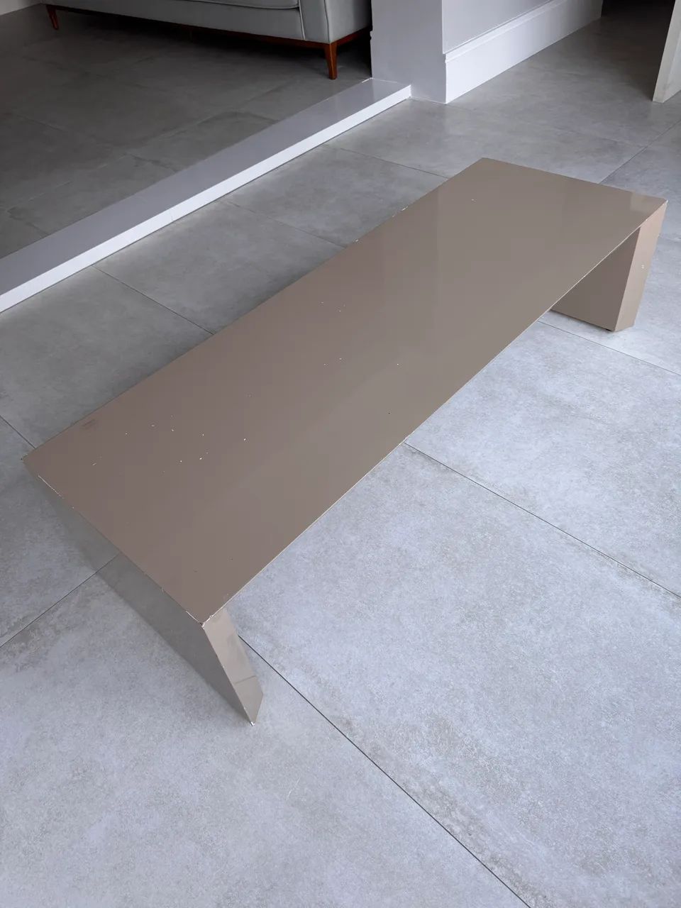 Mesa de centro em laca
