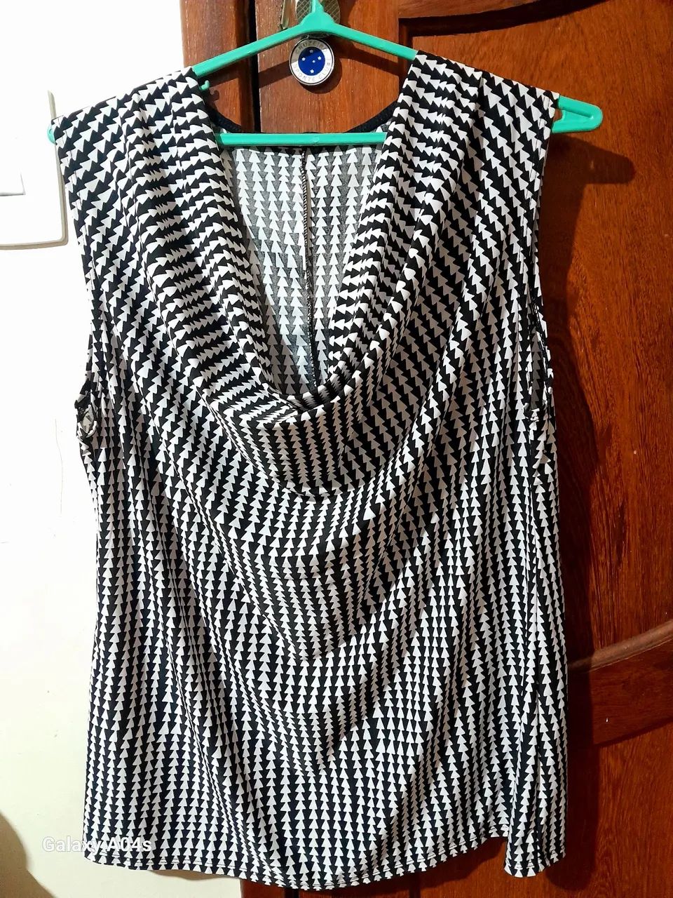 Blusa vintage geométrica