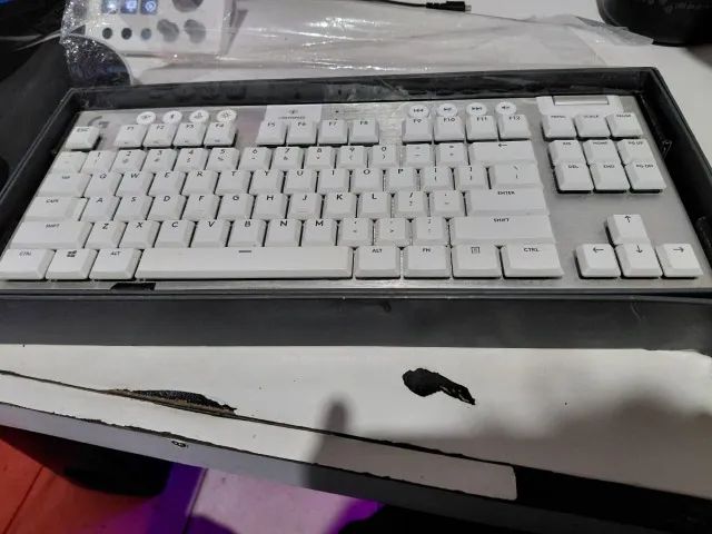 Logitech G915 TKL - Foto 5