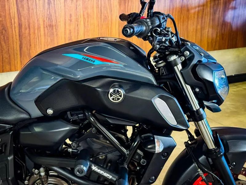 YAMAHA MT07 ABS 2023 - Foto 3