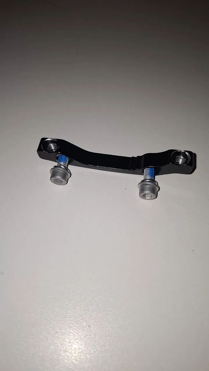 Adaptador de freio a disco 160mm dianteiro 140mm traseiro  - Foto 2
