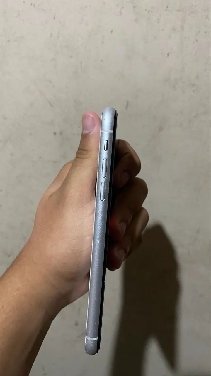 iPhone XR branco 64gb - Foto 5