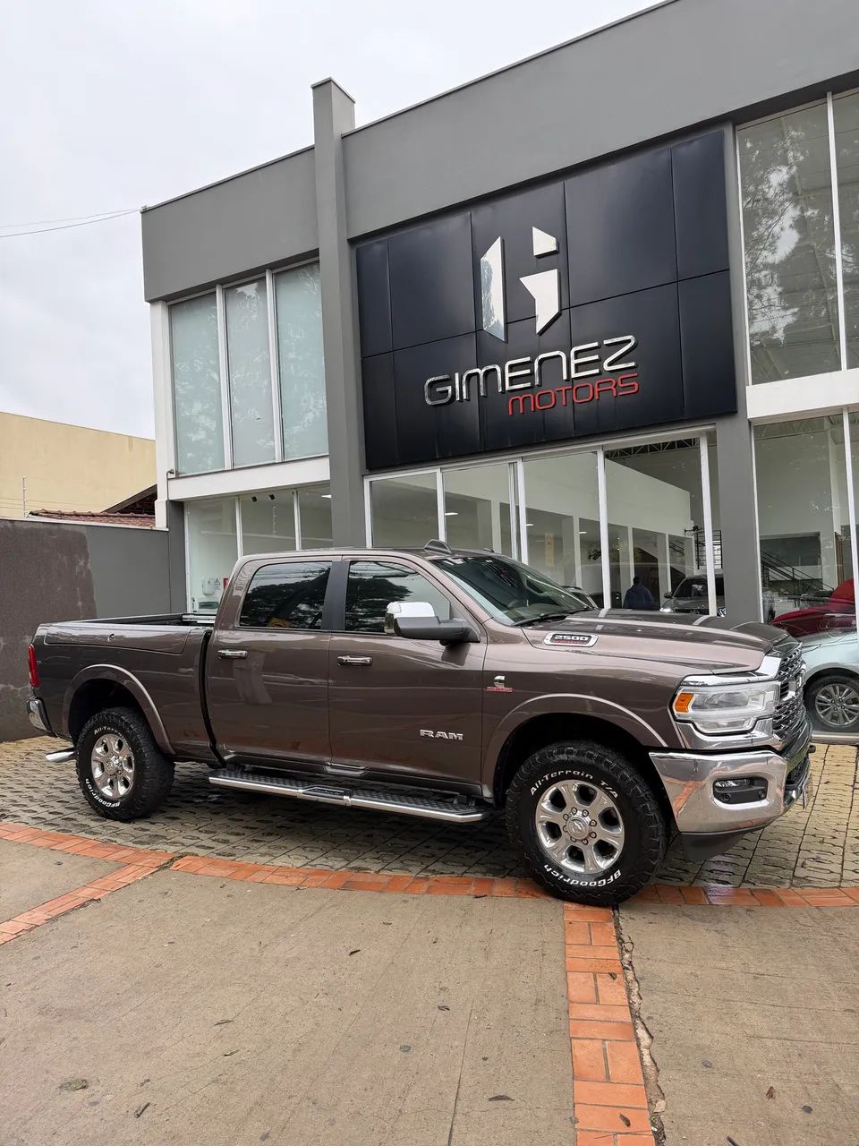 Ram 2500 2500 LARAMIE  6.7 TDI  CD 4x4 Diesel 2020